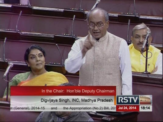 Digvijaya Singh in An exclusive interview to #ABP November 23, 2014 says lying capacity of Kejriwal is at par with that of Modi